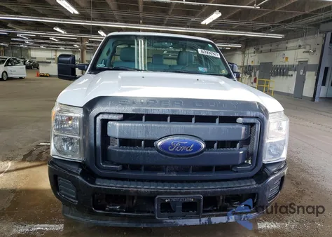 2016 Ford F250 Super Duty z USA, uszkodzony, nr VIN 1FTBF2A6XGEB20410